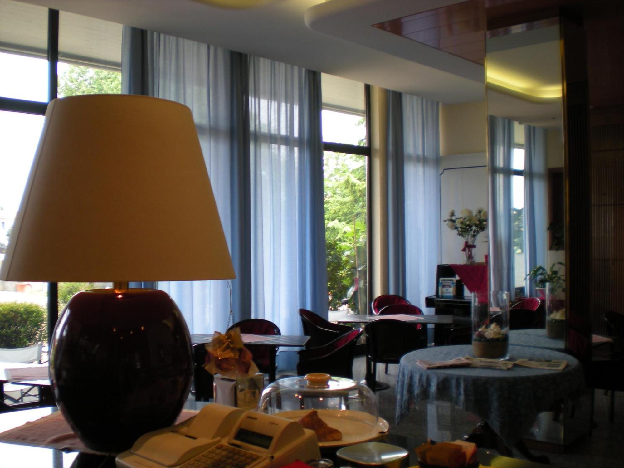 Turandot Magnolia - Hotel & Congressi Grisignano di Zocco ภายนอก รูปภาพ