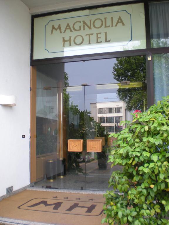 Turandot Magnolia - Hotel & Congressi Grisignano di Zocco ภายนอก รูปภาพ